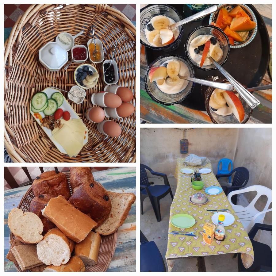 Notre Village Papillon Bed&Breakfast Neret Bagian luar foto