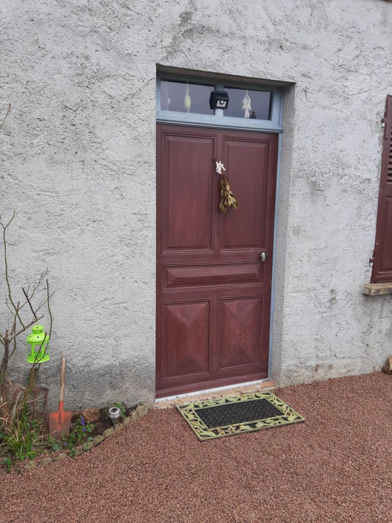 Notre Village Papillon Bed&Breakfast Neret Bagian luar foto